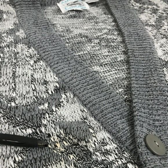 American Crusader Hand Knit Vintage Cardigan Gray Size Medium - Picture 4 of 4